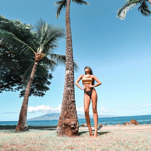 Meet your Posher, Britt - Picture 5 of 16